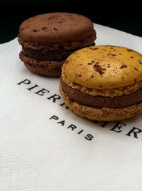 Pierre Hermé macarons